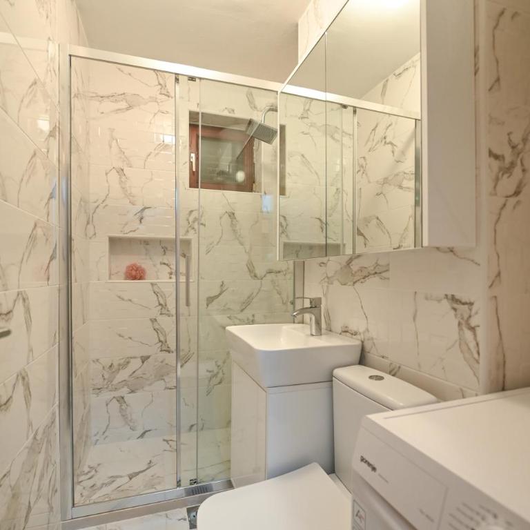 Apartman Oskar - Two-Bedroom Apartment - 11