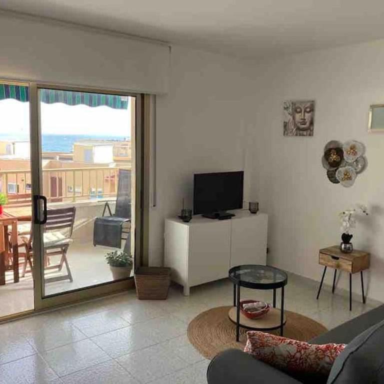 Appartement très sympa vue mer 50 m de la plage proche centre ville piscine wifi - Apartamento de 2 dormitorios - 15