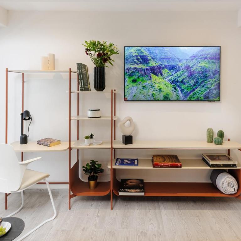 Choapan 28 - Lux Apartments in Condesa - Suite with Balcony - 12