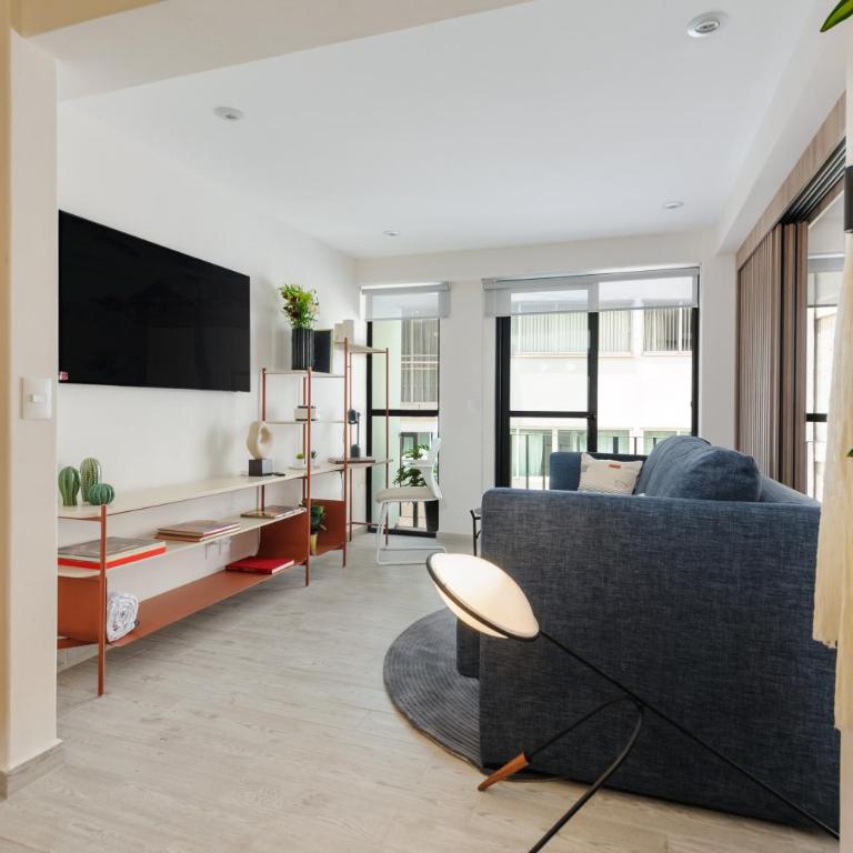 Choapan 28 - Lux Apartments in Condesa - Suite with Balcony - 12