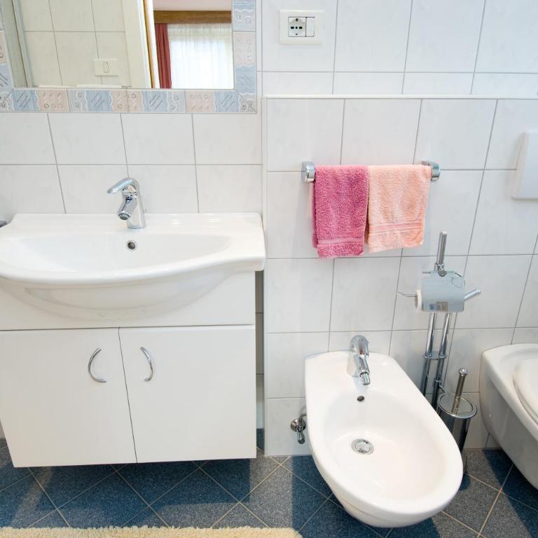 Sonnenheimhof - One-Bedroom Apartment - 5