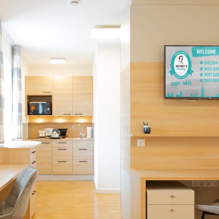 Henrys Sleeping am Augsburger Eiskanal - Zweibettzimmer - 1