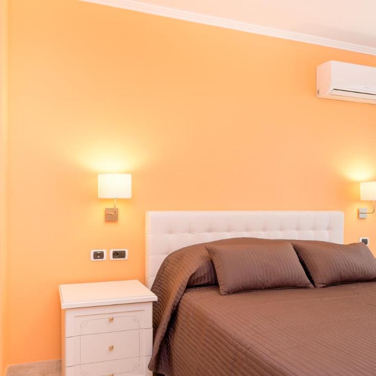CasAlice B&B Napoli - Camera Deluxe - 4