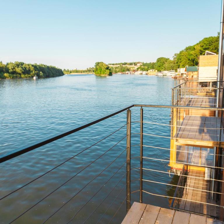 ArkaBarka 2- Floating Dream Rooms and Apartments - Studio sa Bračnim Krevetom (Queen-size) - 9