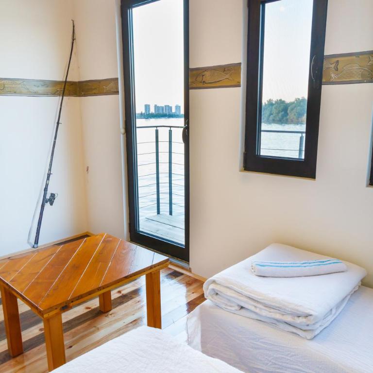 ArkaBarka 2- Floating Dream Rooms and Apartments - Apartman sa Terasom - 4