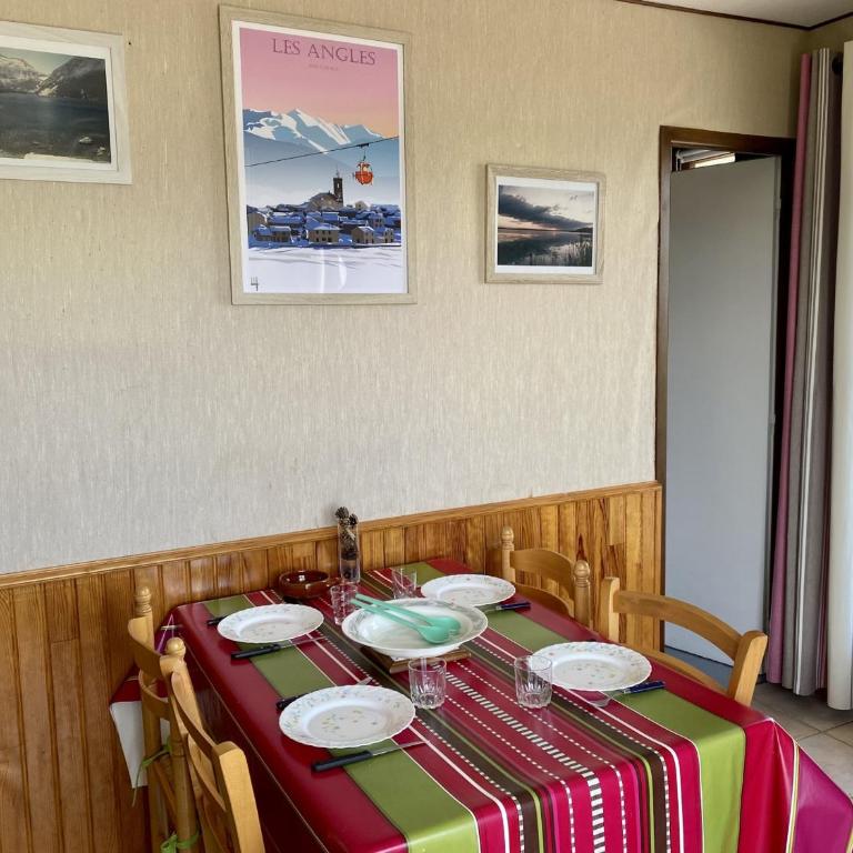 Studio Cabine 26m², 4 pers, proche commerces et pistes - FR-1-758-3 - Studio - 3
