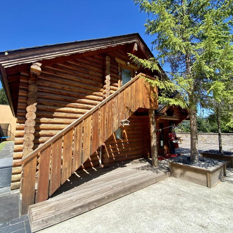 Les Angles : Haut de Chalet 100m², Sauna, 6 Pers - FR-1-758-11 - Apartment - 5