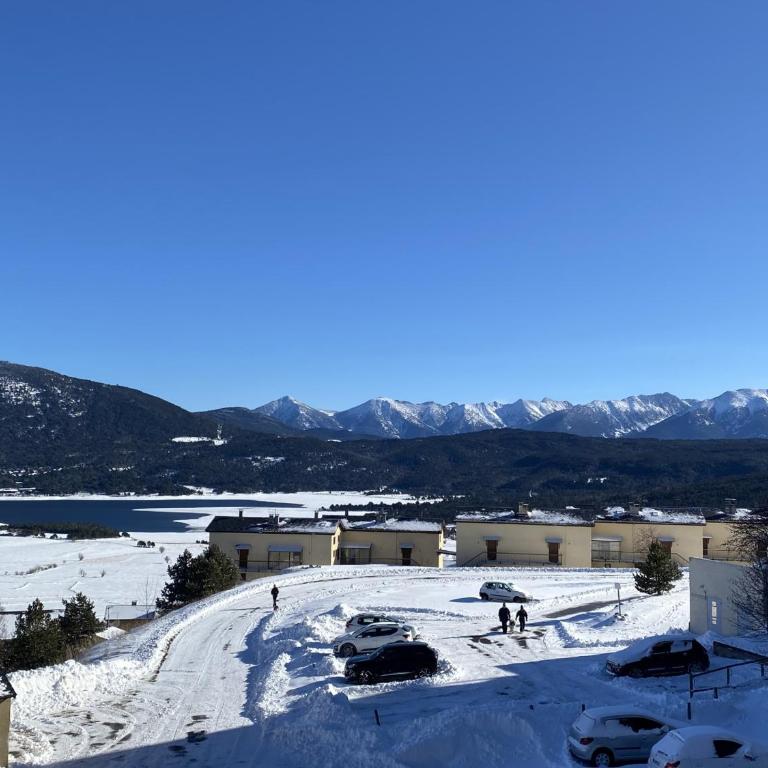 Studio Cabine 26m², 4 pers, proche commerces et pistes - FR-1-758-3 - Studio - 13