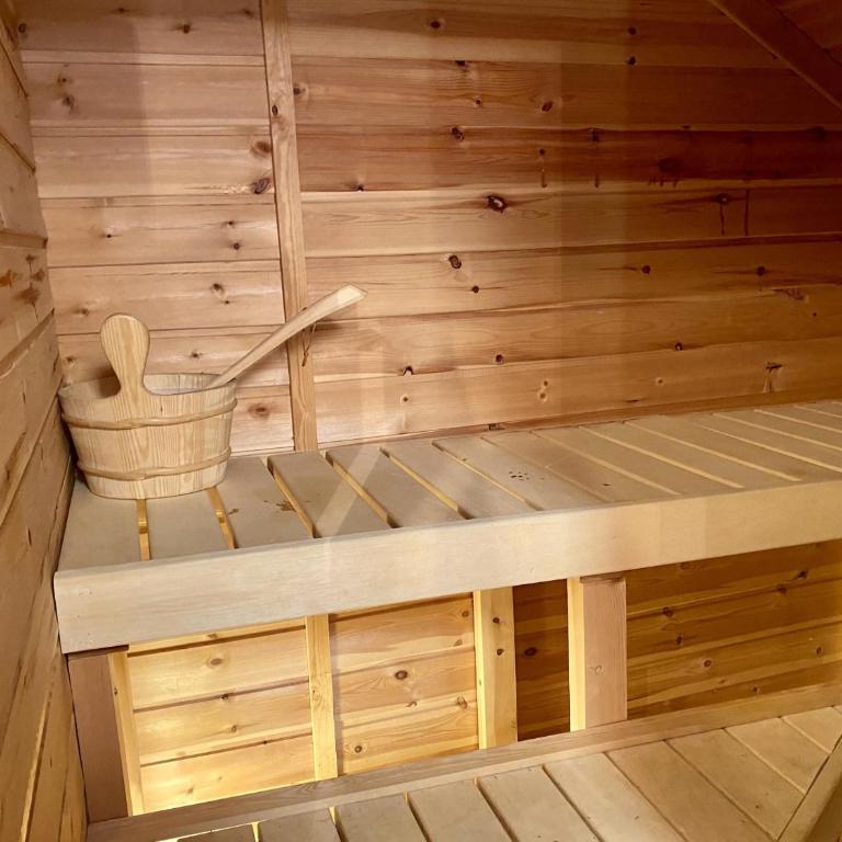 Les Angles : Haut de Chalet 100m², Sauna, 6 Pers - FR-1-758-11 - Apartment - 10