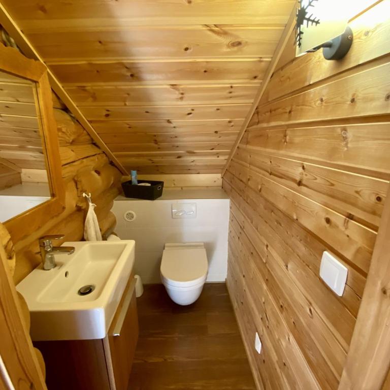 Les Angles : Haut de Chalet 100m², Sauna, 6 Pers - FR-1-758-11 - Apartment - 11