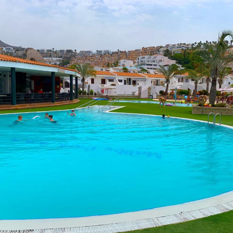 Ocean Breeze and Seaview Resort - Family Studio - 1