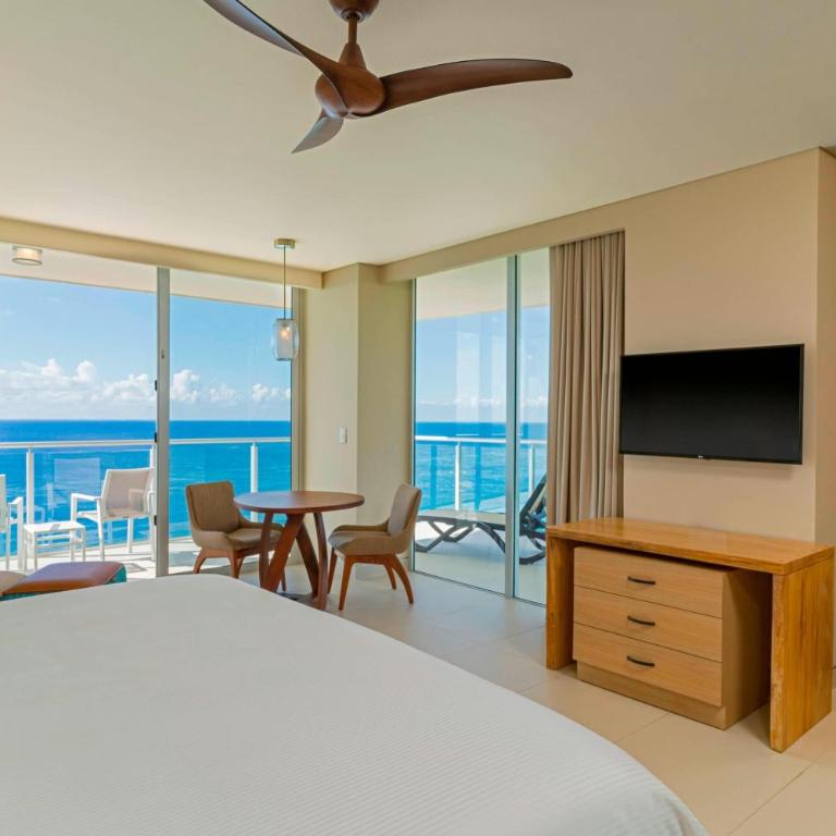 The Westin Cozumel - Habitación Clásica más grande con balcón y cama extragrande - 4