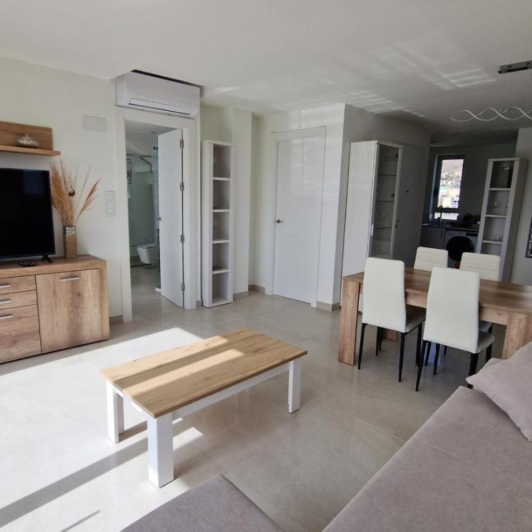 APARTAMENTOS OASIS DE LA CALA - Apartamento Ático - 2