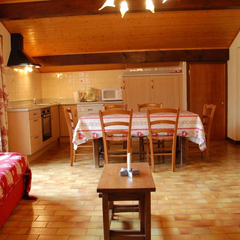 Appartement spacieux avec WiFi, parking et animaux admis - FR-1-671-15 - Appartement - 1
