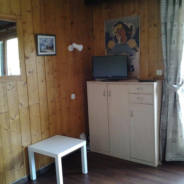 Studio cosy aux Gets, près des pistes et du centre, avec balcon, garage, Wi-Fi, et espace vélo - FR-1-671-34 - Apartment - 7