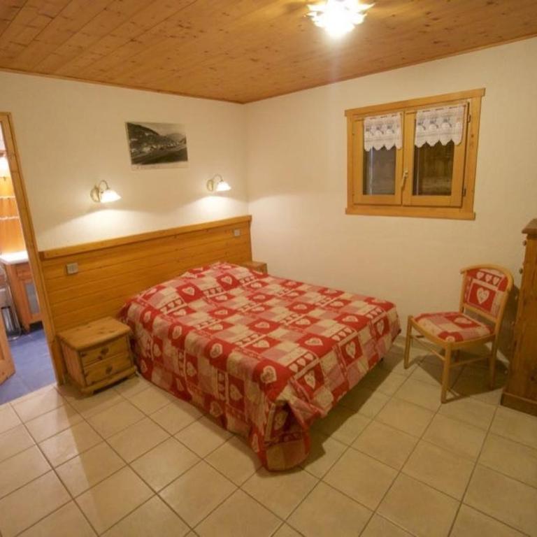 Chalet confortable avec sauna, Wi-Fi et parking privé - FR-1-671-21 - Chalet - 19