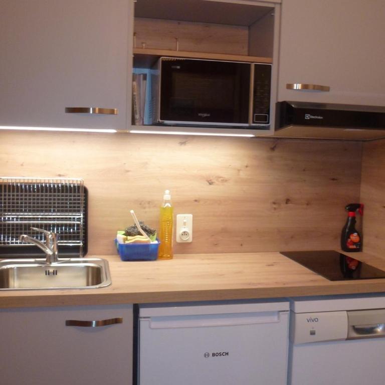 Studio cosy aux Gets, proche des pistes, balcon, Wi-Fi, garage sécurisé, accepte les animaux - FR-1-671-42 - Appartement - 2