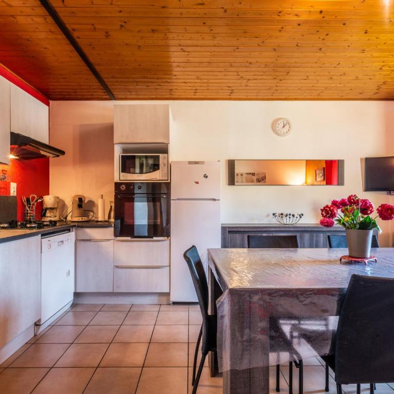 Appartement cozy avec Wi-Fi, parking et animaux admis - FR-1-671-72 - Appartement - 8