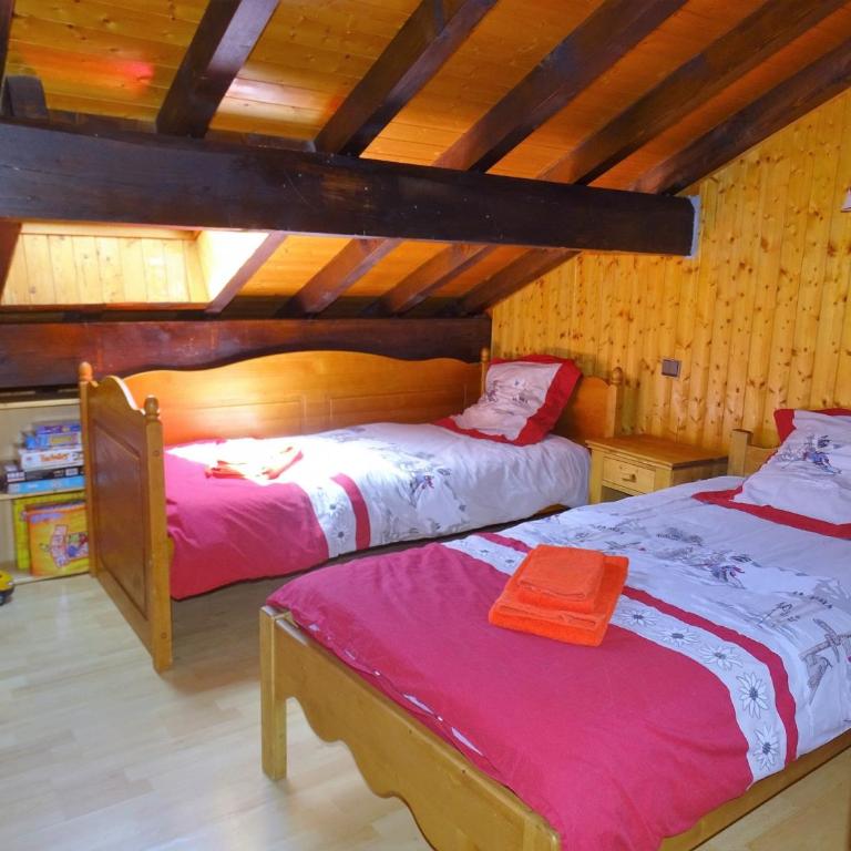 Chalet spacieux aux Gets avec cheminée, WiFi et animaux admis - FR-1-671-128 - Chalet - 7