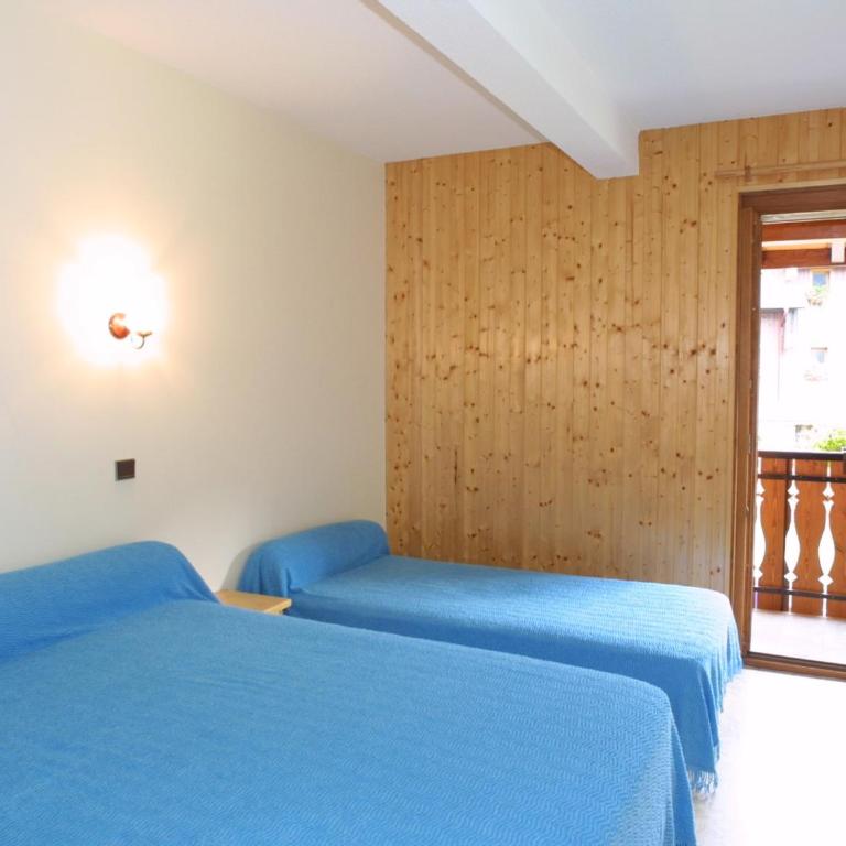 Appartement spacieux 8 pers, 2 SDB, animaux admis, parking - FR-1-671-86 - Appartamento - 3
