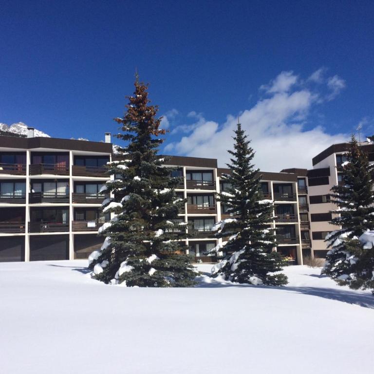 Studio cosy pour 2, proche pistes et commerces, parking privé inclus - FR-1-445-197 - Estudio - 4