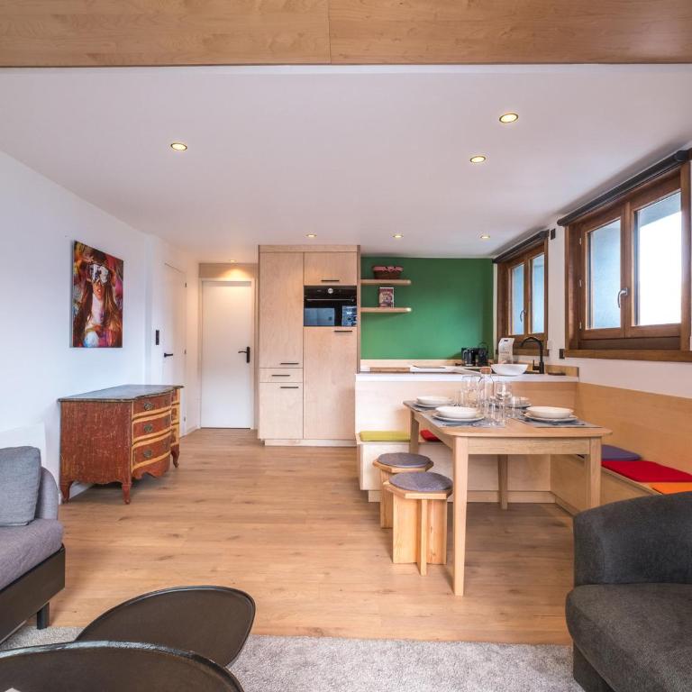Appartement lumineux au centre, proche pistes, pour 4 pers., wifi - FR-1-562-77 - Apartment - 3