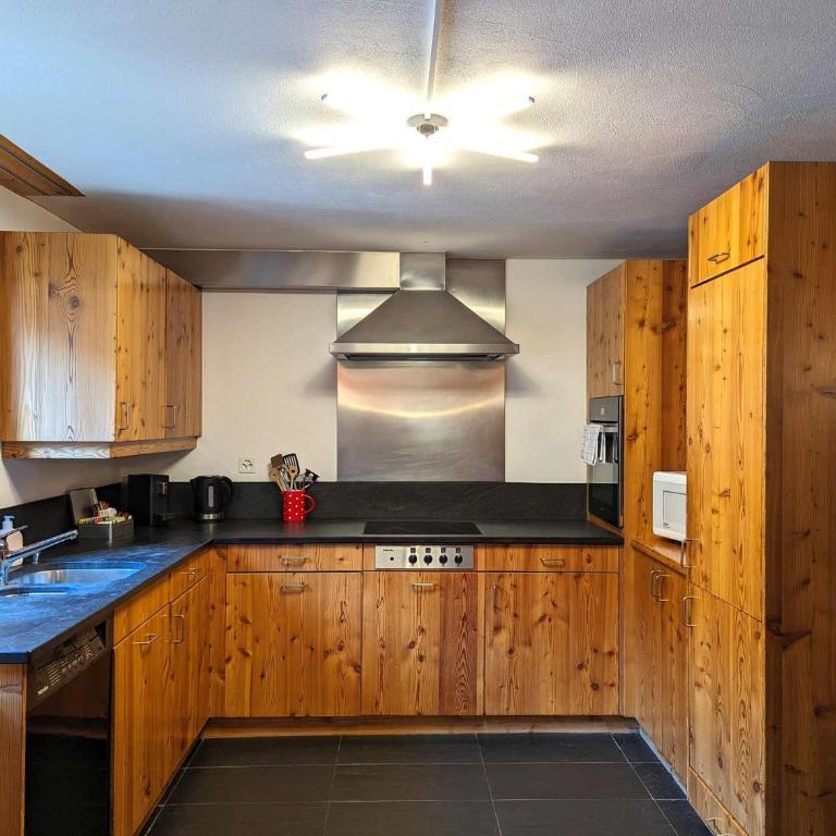N-Orgon - Sleeps 4, tranquil location. - Apartment mit 2 Schlafzimmern - 14