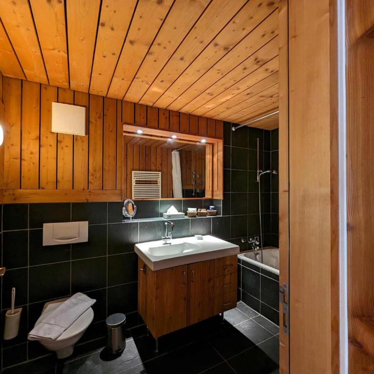 N-Orgon - Sleeps 4, tranquil location. - Apartment mit 2 Schlafzimmern - 6