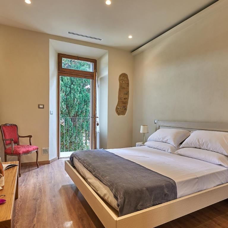 Croce di mezzo - Appartamento con 2 Camere da Letto - 4