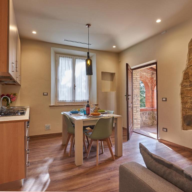 Croce di mezzo - Appartamento con 2 Camere da Letto - 8