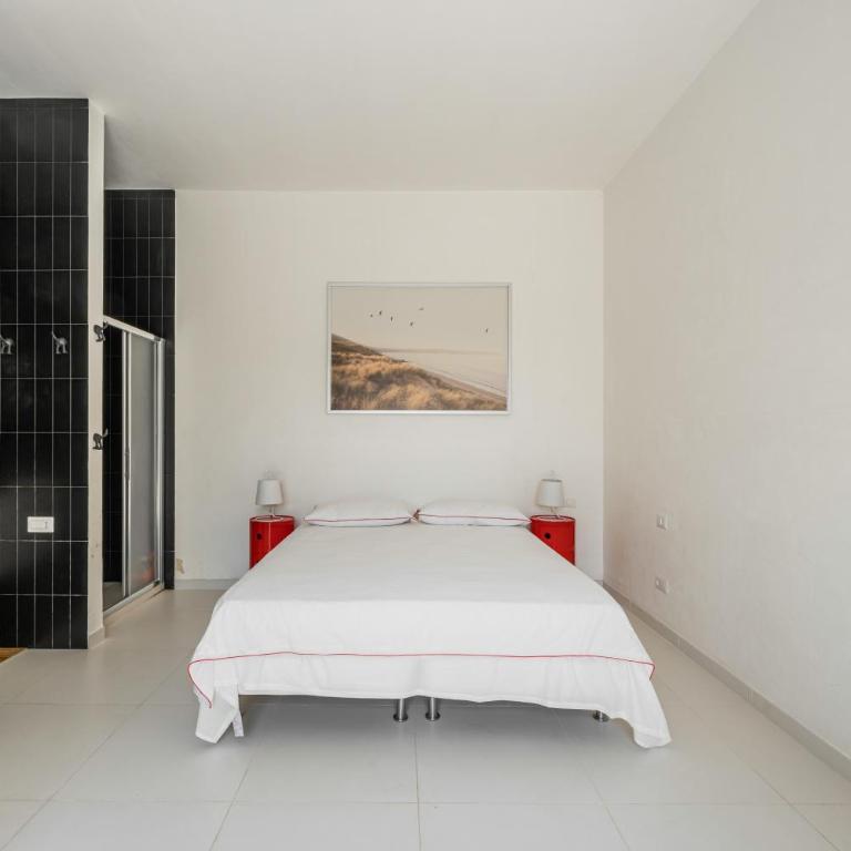 Lamia del Lupo by Rentbeat - Villa - 21