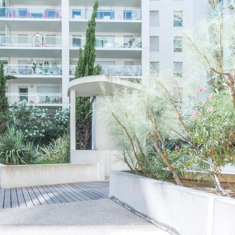 T2 Panier avec loggia - One-Bedroom Apartment - 11