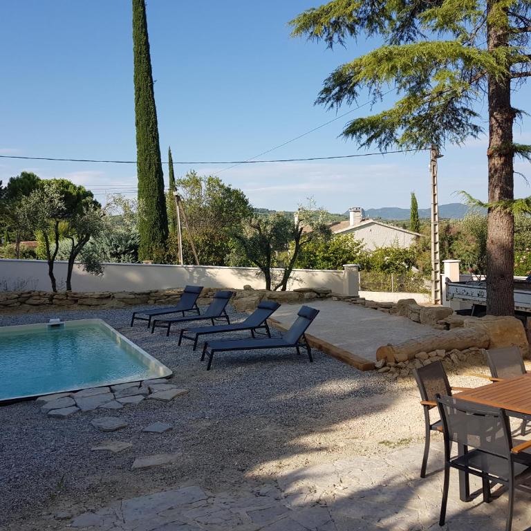 Maison avec piscine - Maison 3 Chambres - 7