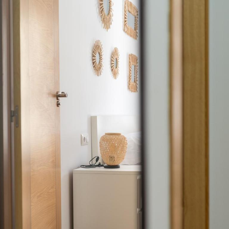 Piso moderno cerca de Catedral - One-Bedroom Apartment - 11