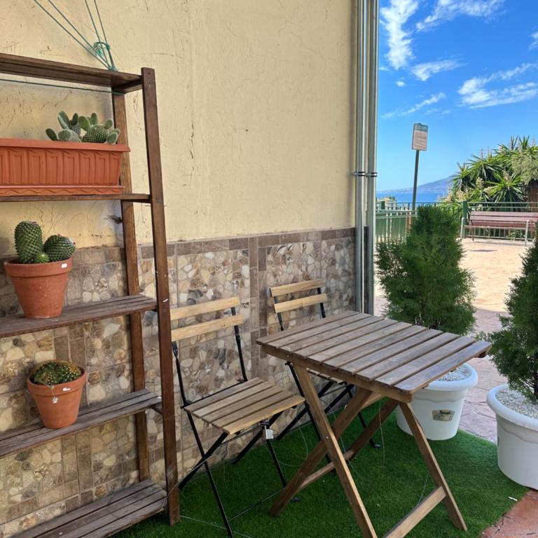 Sea view apartment - Studio Apartment - 10