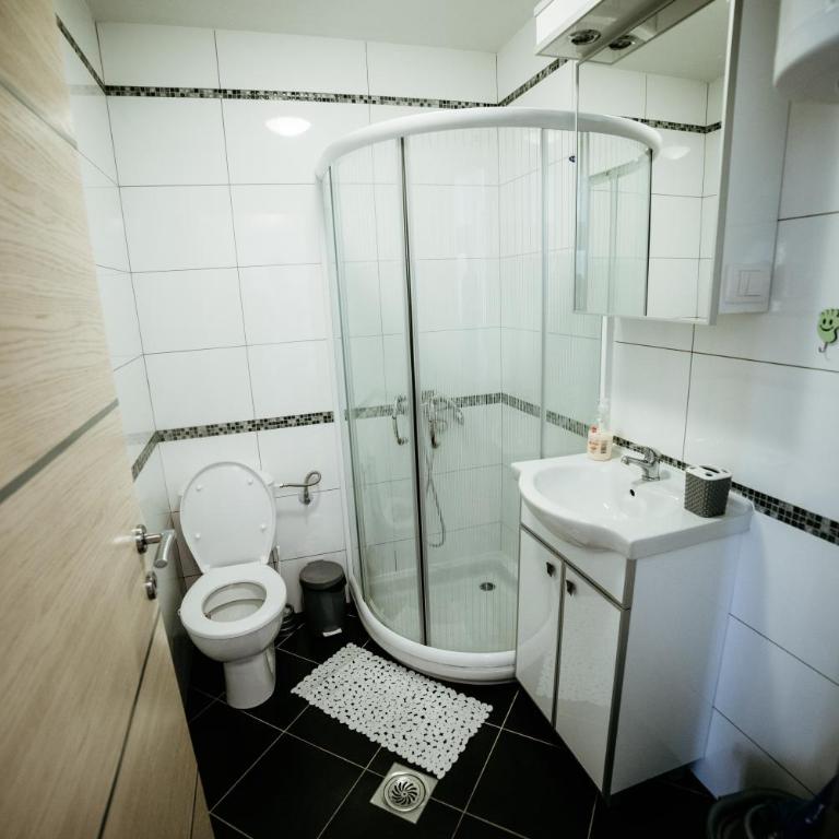 Apartman Ksenija - One-Bedroom Apartment - 5