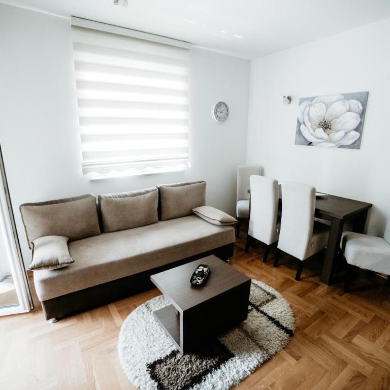 Apartman Ksenija - One-Bedroom Apartment - 17