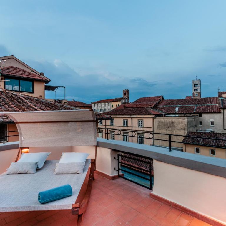 Toscana Lucca centro attico esclusivo con grande terrazza panoramica - Casa con 1 Camera da Letto - 18
