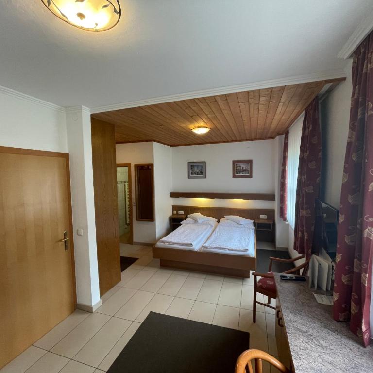 Pension Dorfwirt - Doppelzimmer - 5