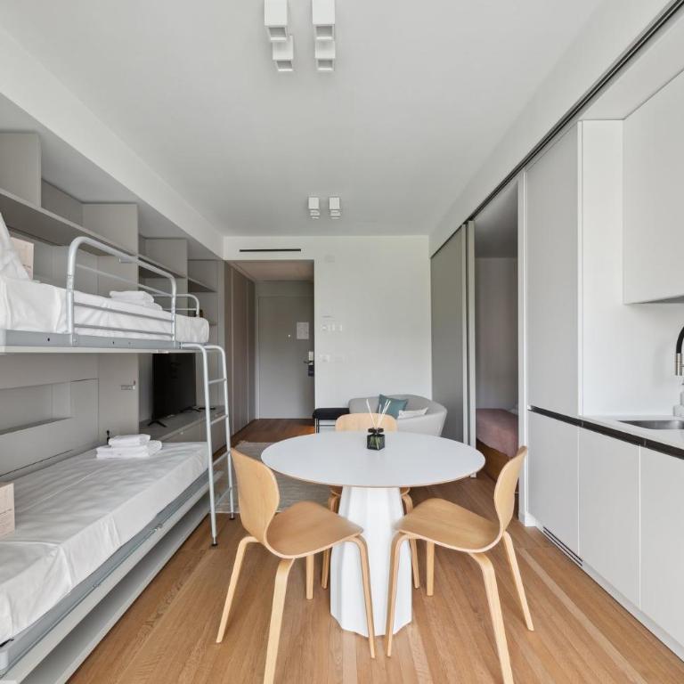 Limehome Milan via Stresa - Suite con Balcone - 19
