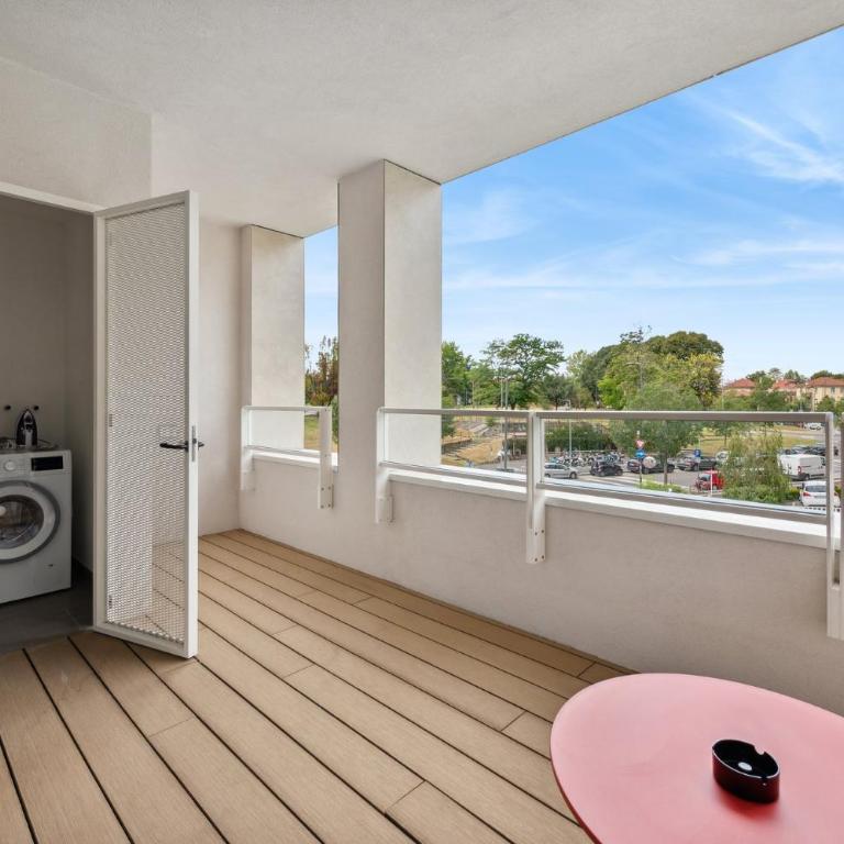 Limehome Milan via Stresa - Suite con Balcone - 3