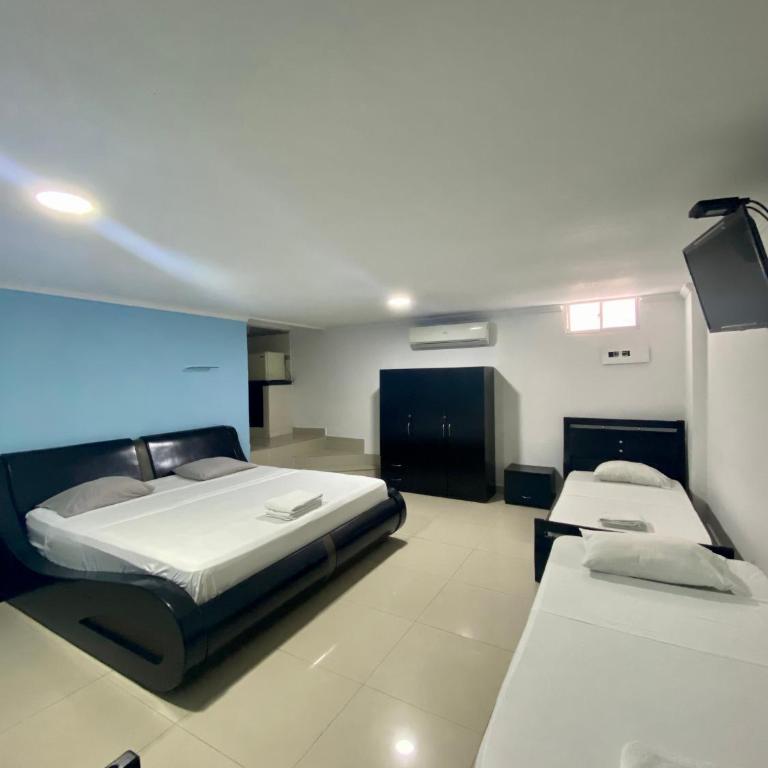 Hotel Estefanía Princess 84 - Habitación Familiar Superior - 13