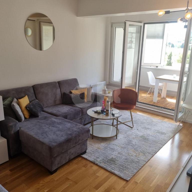 Luxury apartment Sunny place - One-Bedroom Apartment - 2