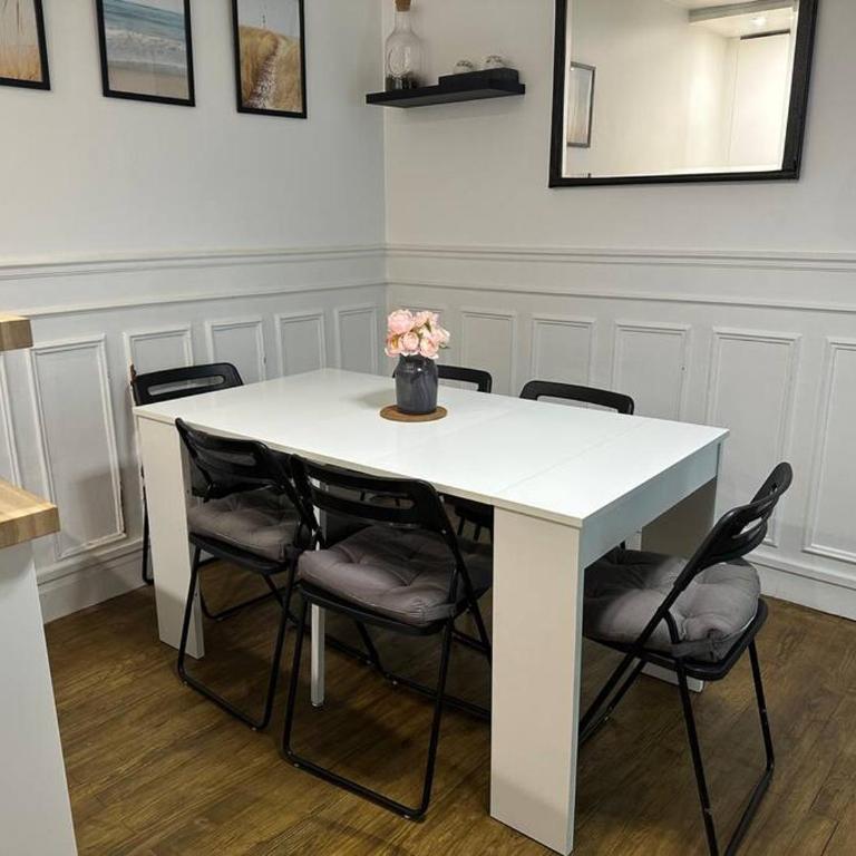 Charmant 3 pièces Champs-Elysées, Ternes, Porte Maillot, 17ème - Appartement 2 Chambres - 6