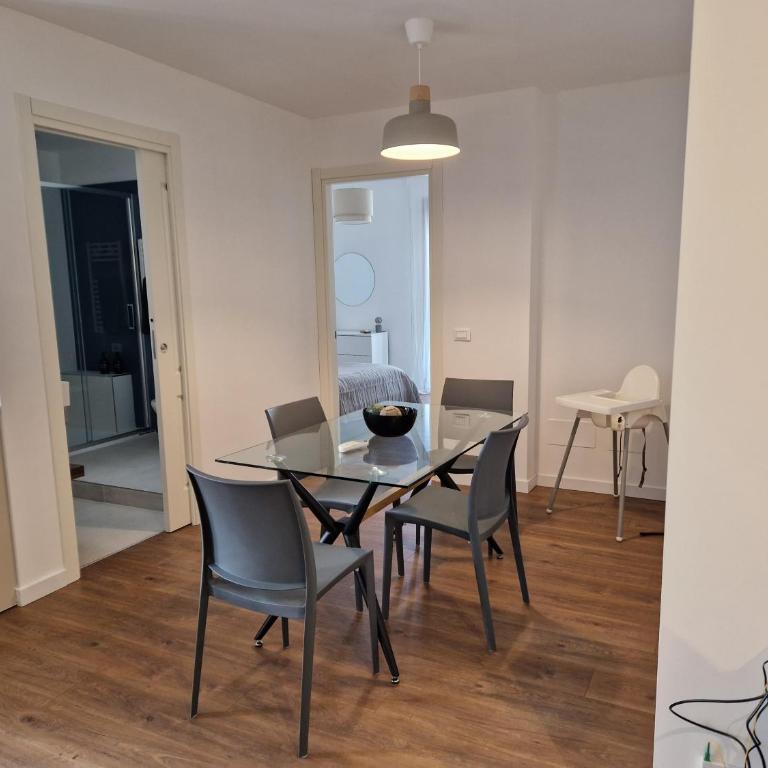 SPRING APARTMENTS - One-Bedroom Apartment - 1