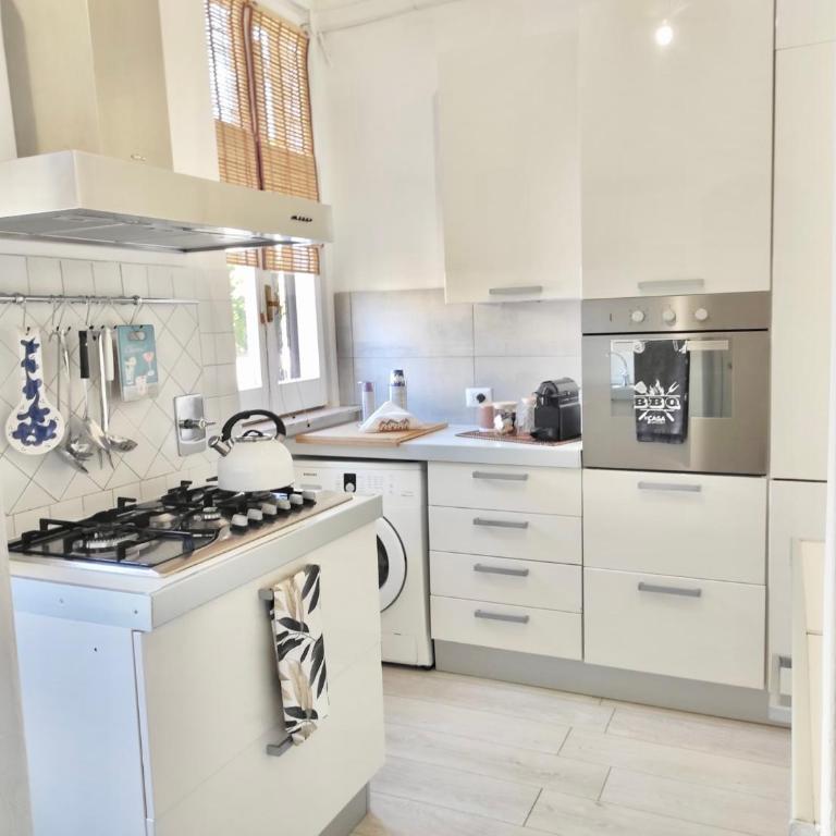 Casa Fiore - Appartamento con 3 Camere da Letto - 16