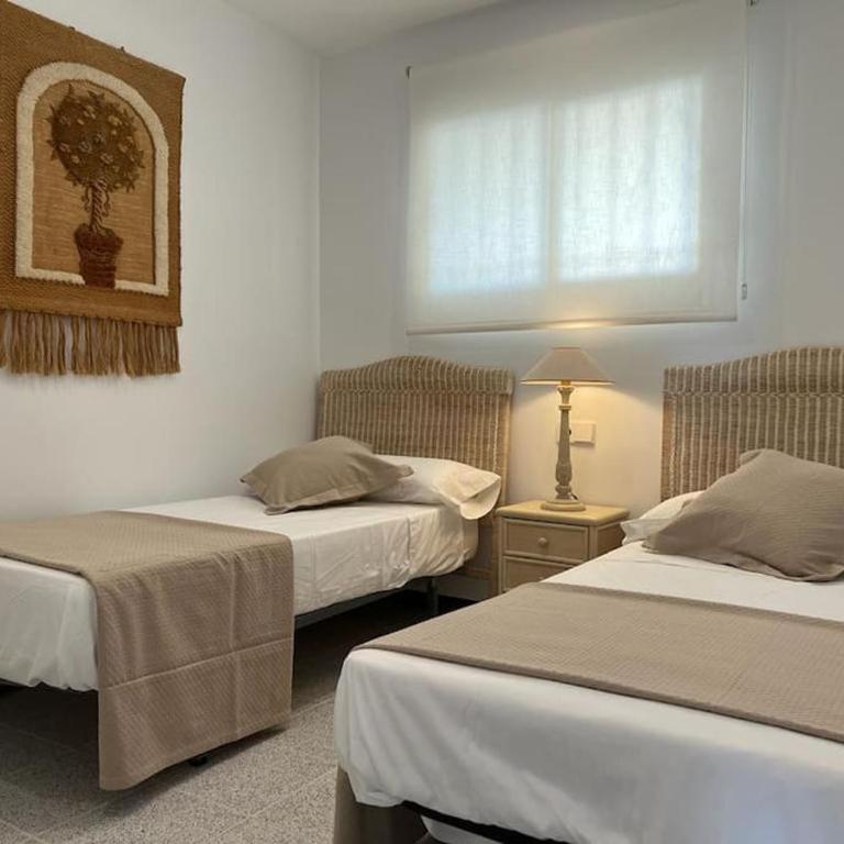 Apartamento 1ª Línea de Playa - Con Piscina y Parking - Apartamento de 2 dormitorios - 16