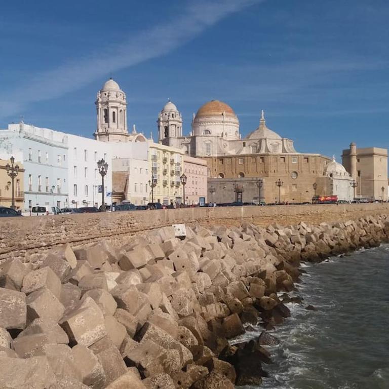 APARTAMENTO SOL Y PLAYA (PASEO MARITIMO) - Three-Bedroom Apartment - 19