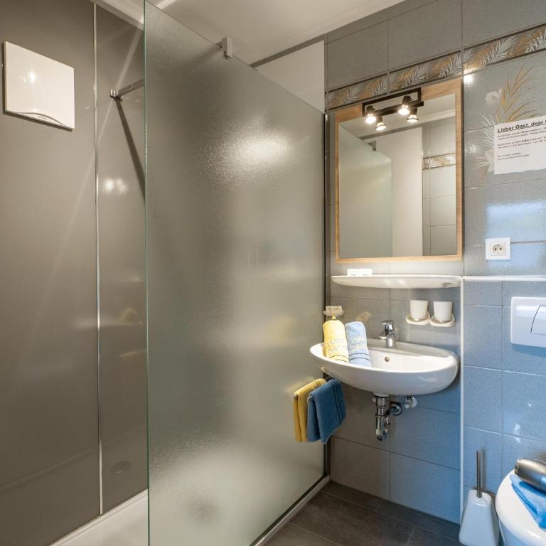 Appartements Daniela - Apartment mit 3 Schlafzimmern und Dusche - 19