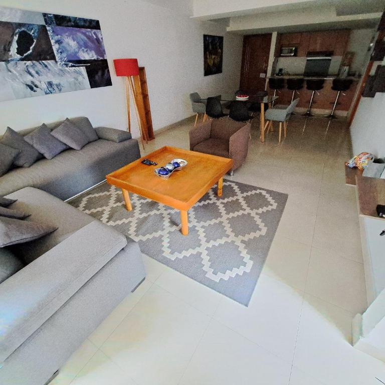 Amplio y Moderno en Antara, Carso y Embajada EEUU - Apartamento de 1 dormitorio - 2